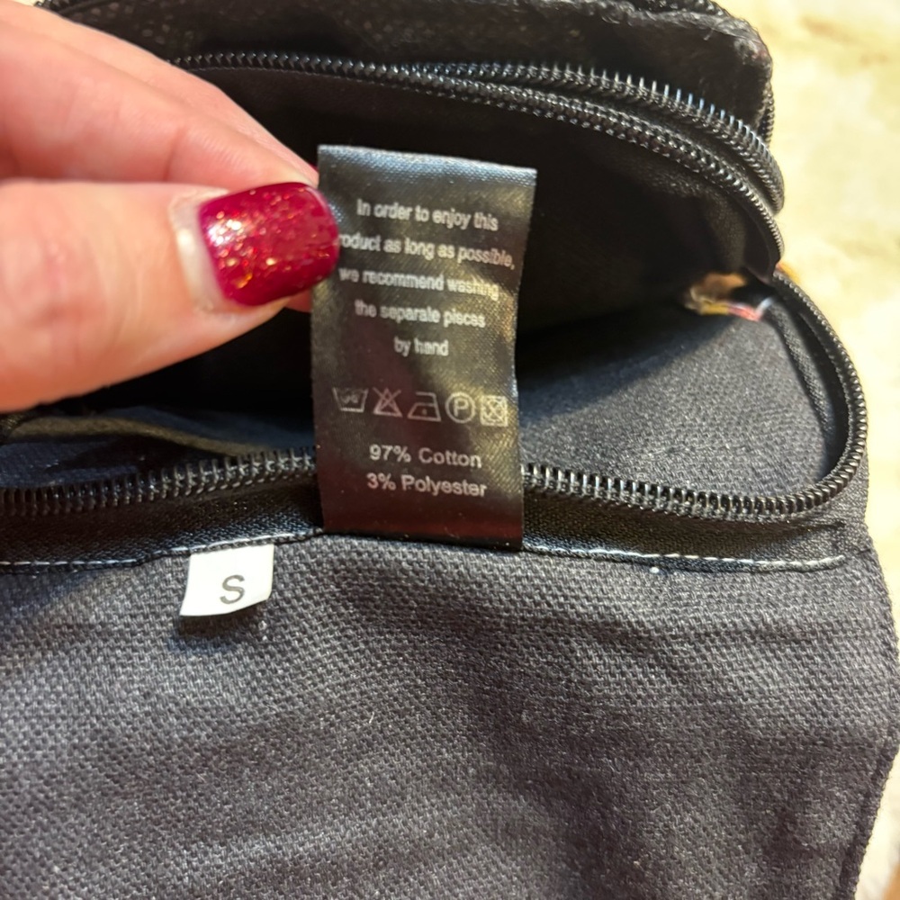 NEW Set Mini Skirt & Bag Zand Amsterdam OS Reversible Skirt Crossbody Bag Maroon - Picture 12 of 16